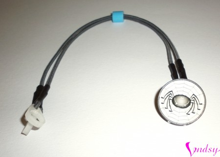 Šedý velký pavouček