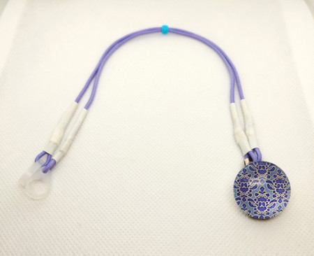 Záchytný klip fialové kytičky